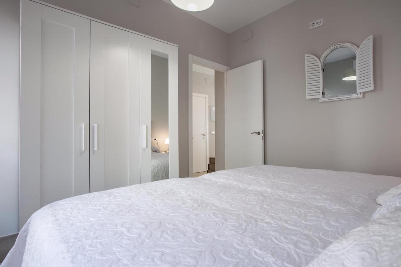 Atico Duplex Gran Terraza ↑ Calidades 2 Hab 2Banos Daire Sevilla Dış mekan fotoğraf